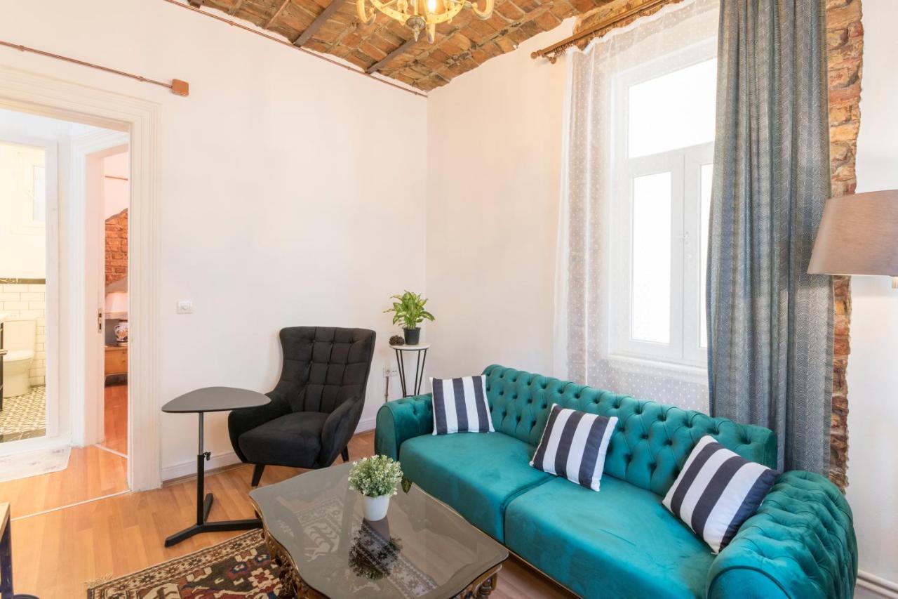 By Galata- Historical And Modern Apartment Provincia di Provincia di Istanbul Esterno foto