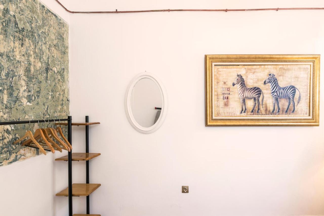 By Galata- Historical And Modern Apartment Provincia di Provincia di Istanbul Esterno foto