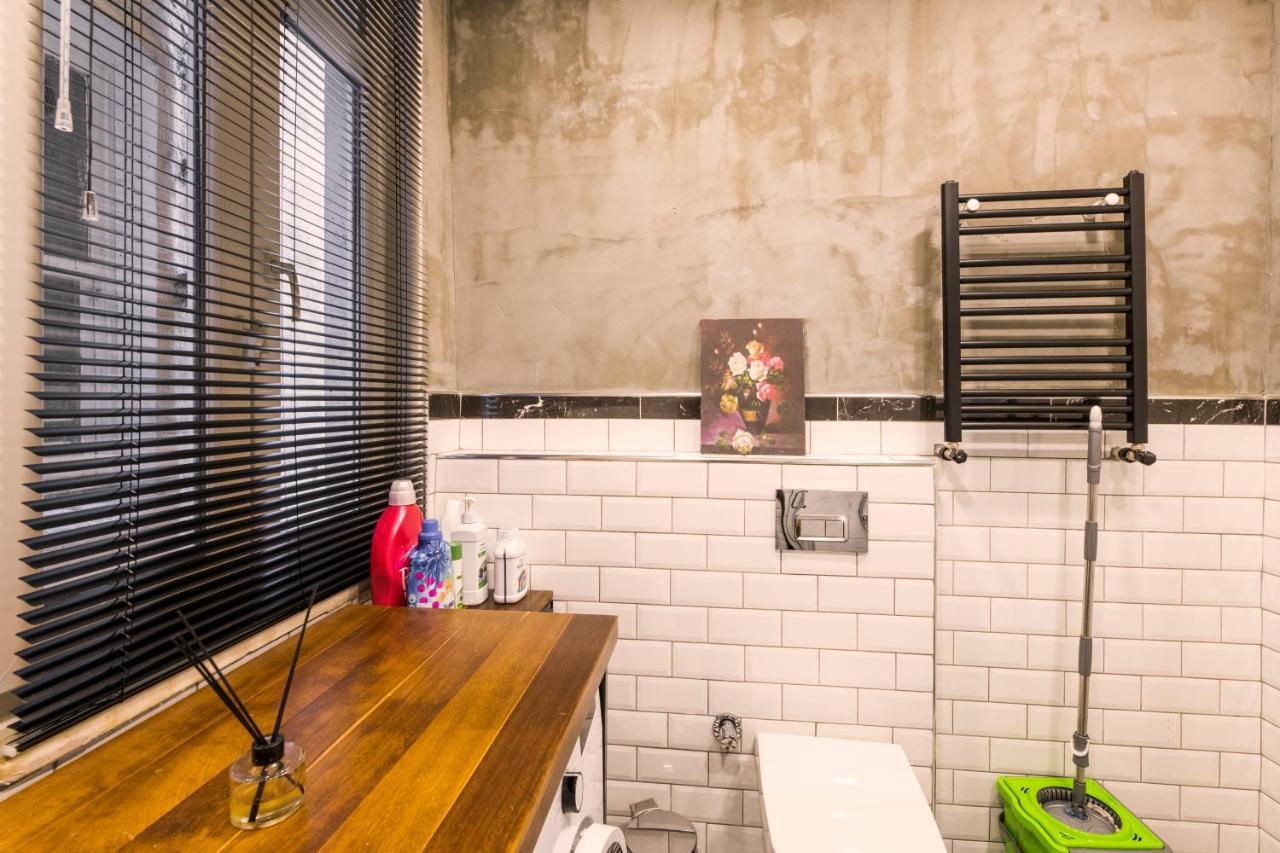 By Galata- Historical And Modern Apartment Provincia di Provincia di Istanbul Esterno foto